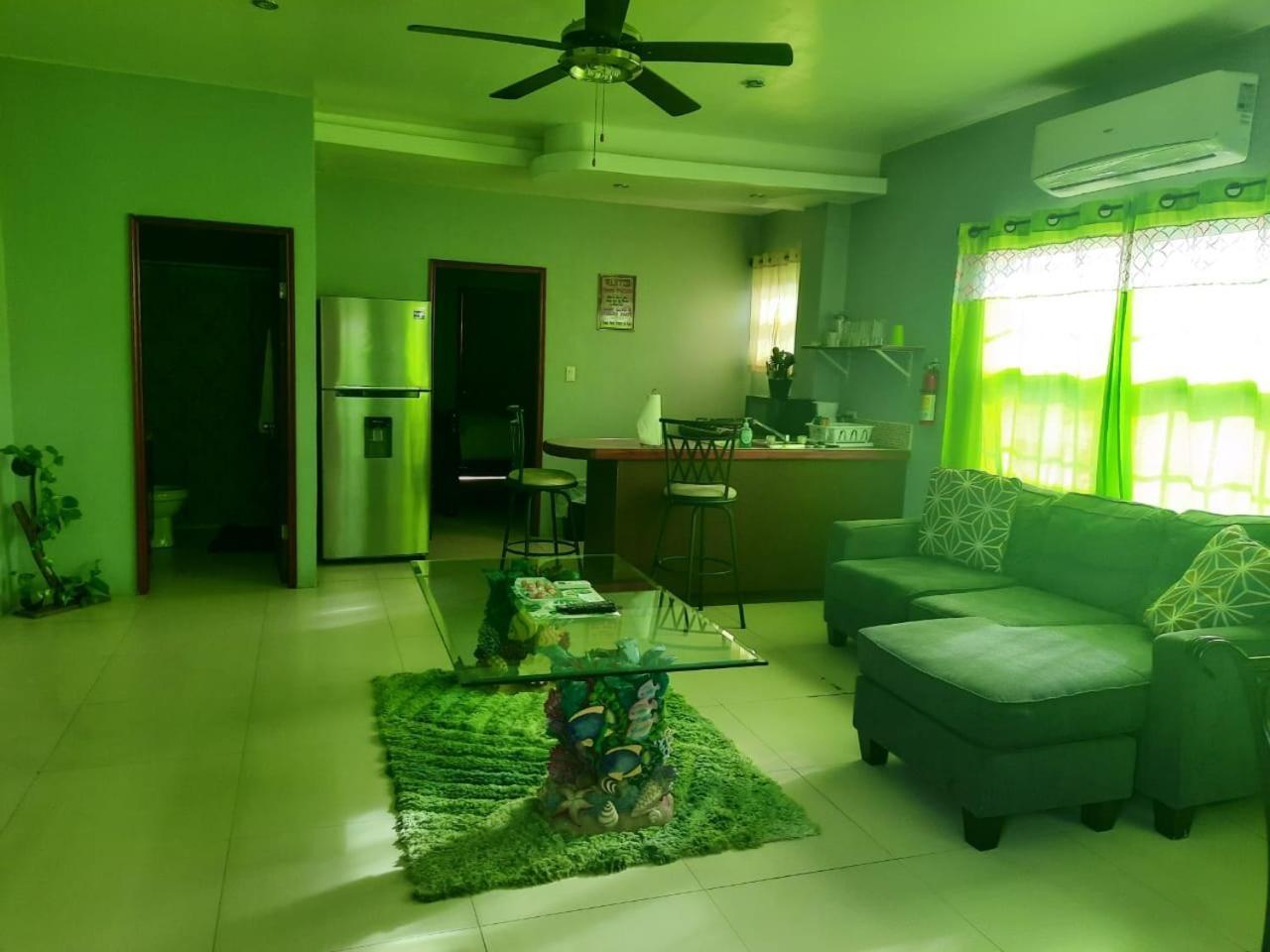Db Tower Vacation Rental Белиз-Сити Экстерьер фото